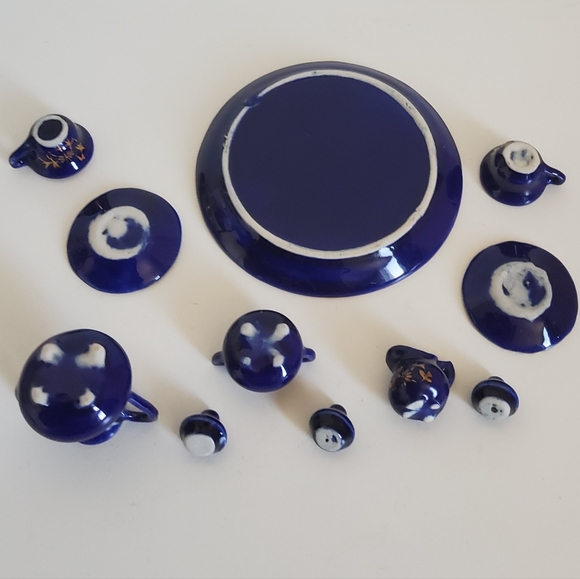 Vintage  Cobalt Blue and Gold Miniature Dollhouse 11 pieces Tea Set - Picture 6 of 6